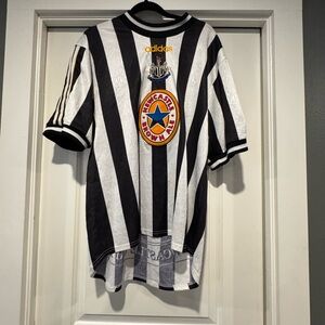 Rare Adidas official Vintage 1997 New Castle Soccer Jersey- amazing shape size L
